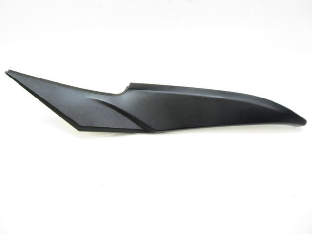 Cache lateral droit occasion KAWASAKI ER-6N 2006