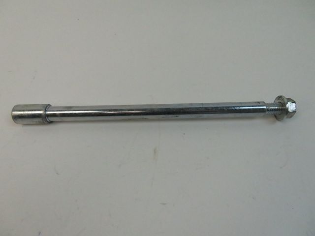 Axe de roue avant occasion PIAGGIO X-EVO 125 2013