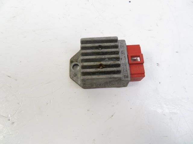 Regulateur de tension occasion DERBI SENDA DRD 2014