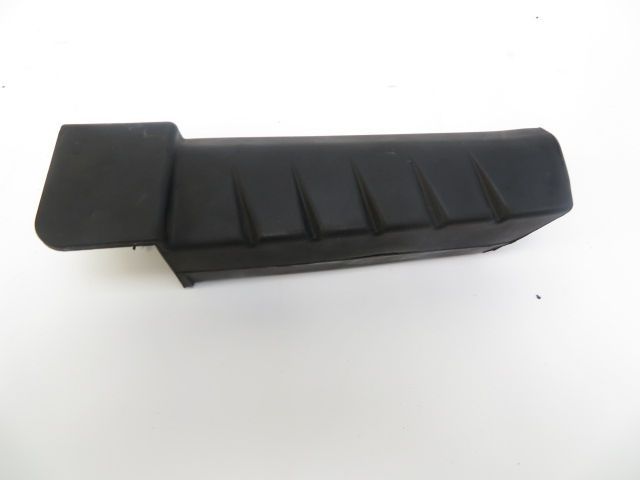 Repose pieds arriere droit occasion HONDA FES 125 PANTHEON 2006