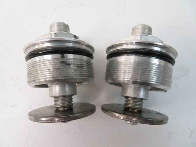 Tube de fourche droit occasion SUZUKI SFV 650 GLADIUS 2015