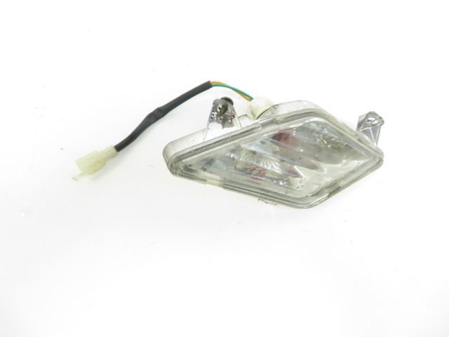 Clignotant avant d occasion GOWINN DOLCE VITA 2010