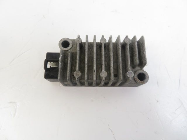 Regulateur de tension occasion GILERA SC 2007