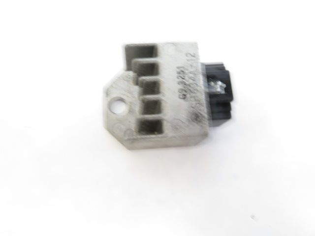 Regulateur de tension occasion PEUGEOT TREKKER 2009