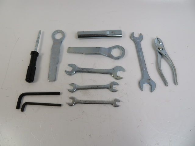 Trousse outil occasion KAWASAKI Z 750 2012
