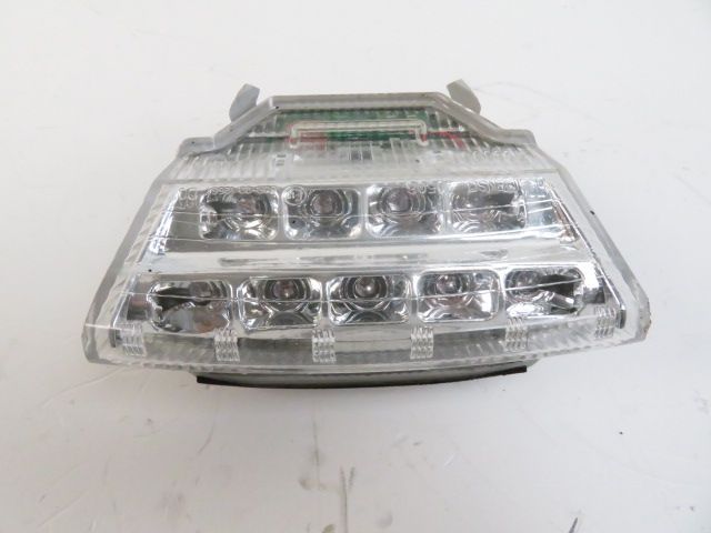 Feu arriere occasion KAWASAKI ZX-10R NINJA 2011