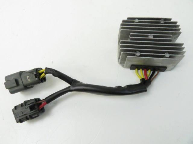 Regulateur de tension occasion KYMCO DOWNTOWN 2015