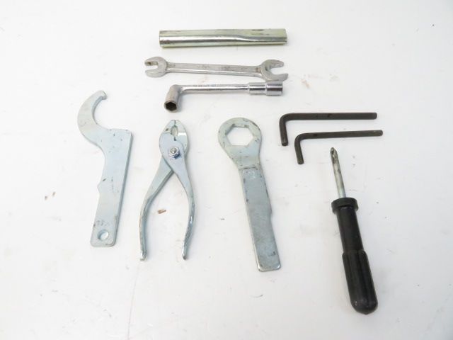 Trousse outil occasion YAMAHA XJR 1200 1997