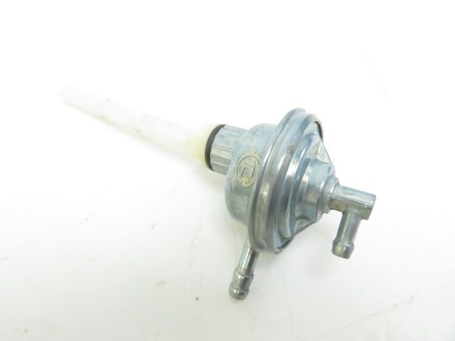 Robinet essence occasion PEUGEOT KISBEE 2016