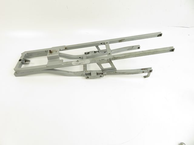 Boucle cadre arriere occasion DERBI GPR 2007