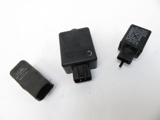 Pack electrique occasion KAWASAKI ZR-7 2003