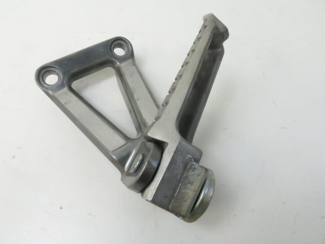 Platine et repose pieds arriere gauche occasion KAWASAKI ZX-6R 600 NINJA 1997