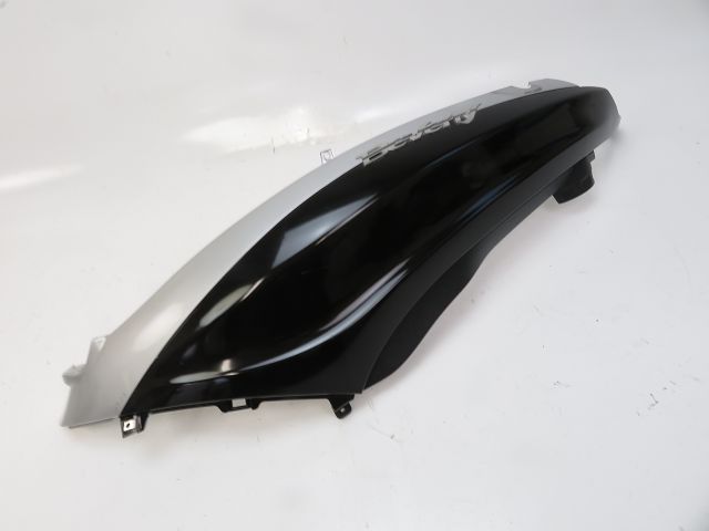 Carenage arriere gauche occasion PIAGGIO BEVERLY 300 2010