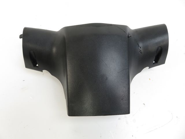 Habillage arriere du guidon occasion PEUGEOT KISBEE 2010