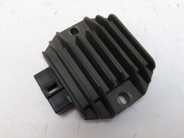 Regulateur de tension occasion MBK SKYLINER 1999