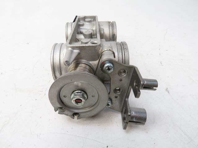 Corps d'injection gauche occasion BMW C 650 GT 2015