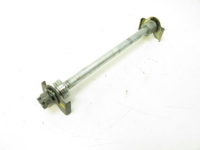 Axe de roue arriere occasion KAWASAKI ER-5 500 2000