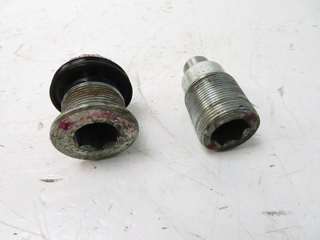 Entretoise roue av occasion HONDA GL 1500 GOLDWING 1997