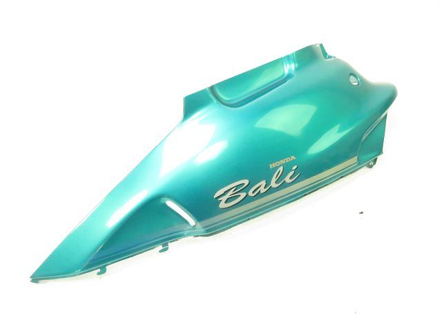Carenage arriere gauche occasion HONDA SJ 50 BALI 1996