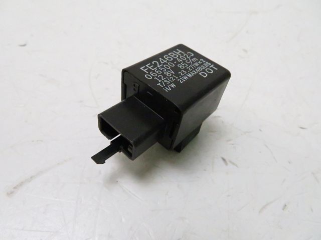 Centrale clignotant  occasion HONDA CB 900 HORNET 2005