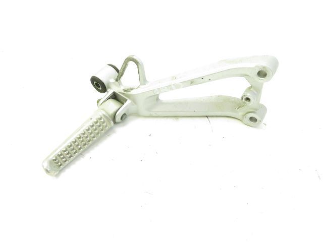 Platine et repose pieds arriere droit occasion HONDA CBR 600 F 2000