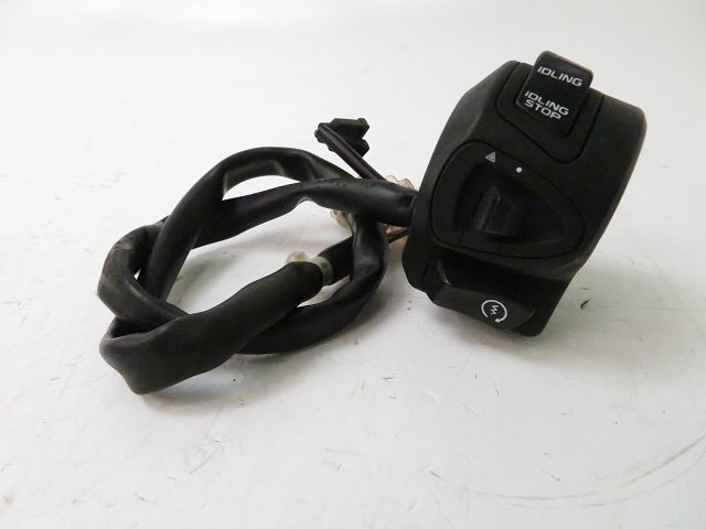 Commodo droit occasion HONDA PCX 2015