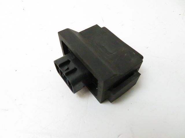 Relais boitier electrique occasion KAWASAKI Z 750 2010
