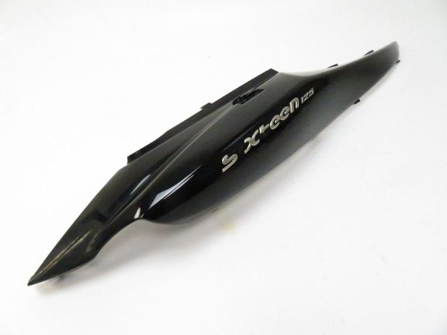 Carenage arriere droit occasion SUZUKI UX 125 SIXTEEN 2013