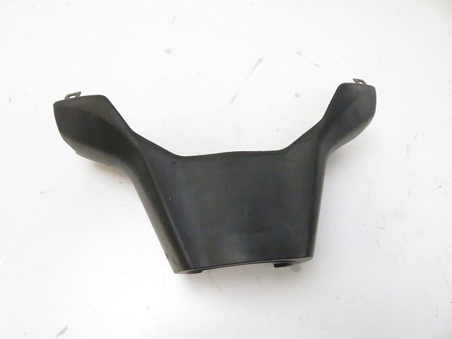 Habillage arriere du guidon occasion SUZUKI UH 200 BURGMAN 2009