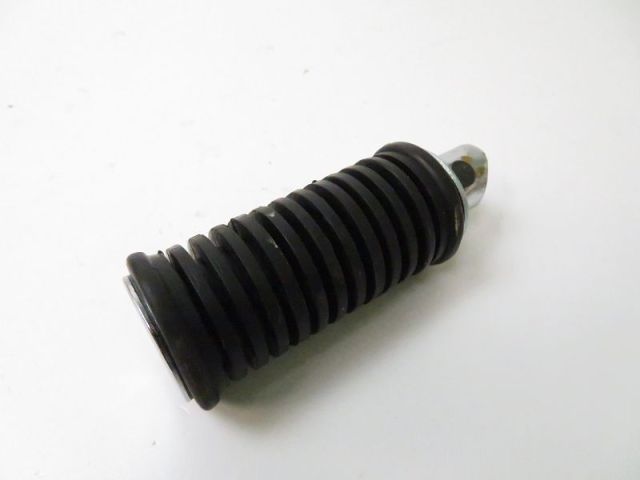 Repose pieds arriere gauche occasion SUZUKI GZ 125 MARAUDER 1999