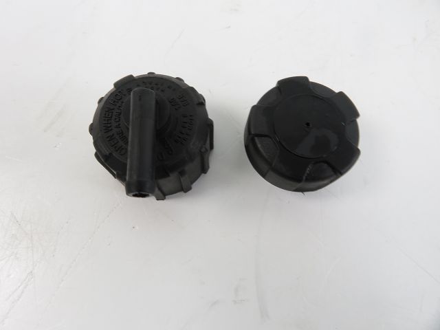 Bouchon de radiateur occasion MALAGUTI XTM 2012