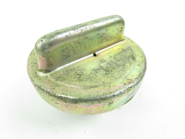 Bouchon de reservoir occasion VASTRO FURTIF 2013