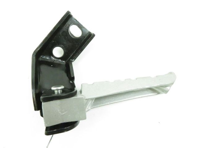 Platine et repose pieds arriere gauche occasion GENERIC CRACKER 2018