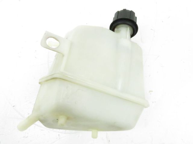 Vase expansion occasion PIAGGIO X8 125 2005