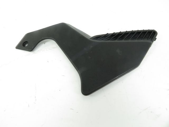 Cache lateral droit occasion HONDA VFR 1200 2011