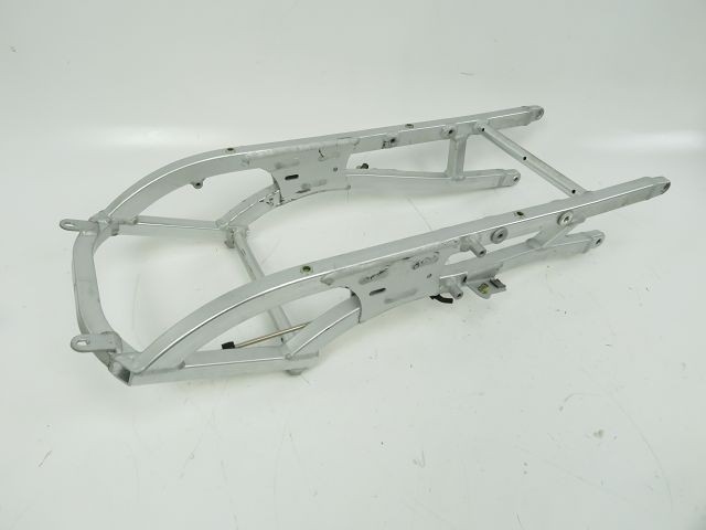 Boucle cadre arriere occasion APRILIA TUONO 2004