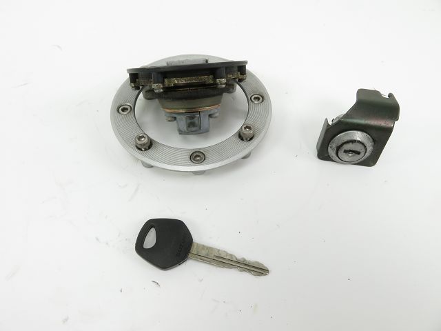 Serrure occasion SUZUKI DL 650 V-STROM 2005