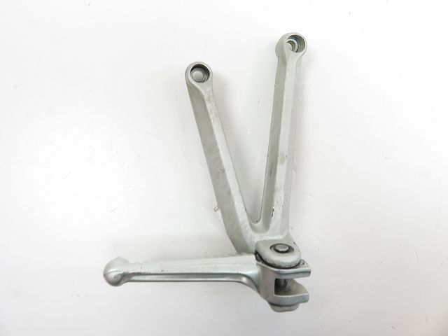 Platine et repose pieds arriere droit occasion DUCATI 749 BIPOSTO 2004