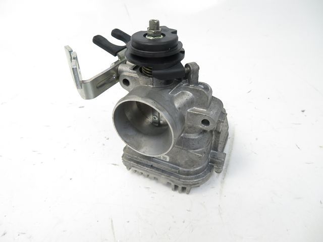 Corps d'injection droit occasion PIAGGIO MP3 500 2013