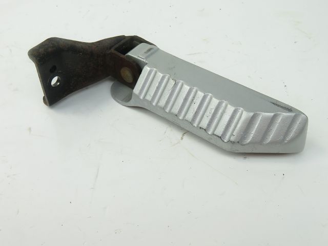 Platine et repose pieds arriere gauche occasion DAELIM S1 FI 2007