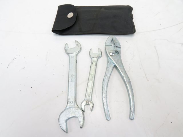 Trousse outil occasion SUZUKI FL 125 ADRESS 2009