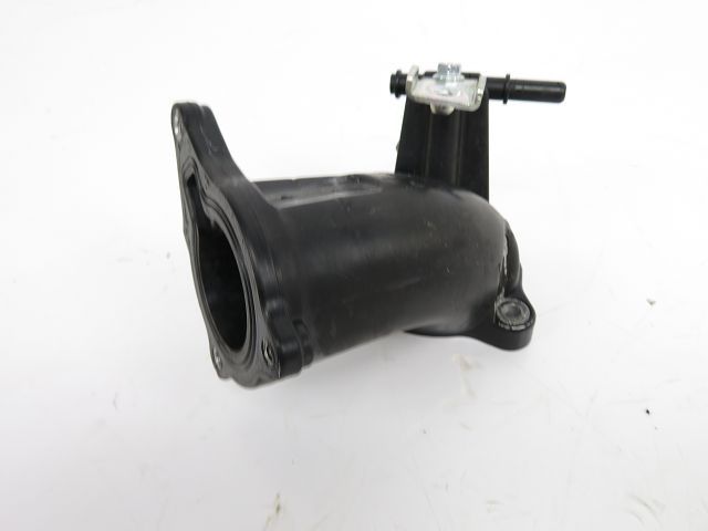Pipe admission occasion PIAGGIO BEVERLY 500 2008