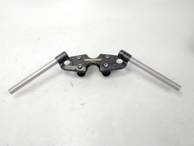 Guidon et pontets occasion SUZUKI GSXR 1300 HAYABUSA 2000