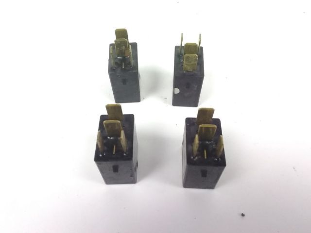 Relais de phare occasion HONDA FES 125 S-WING 2007