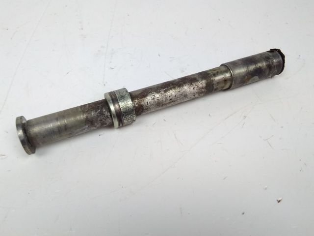 Axe de roue avant occasion TRIUMPH TROPHY 1998