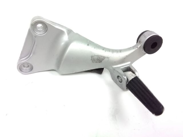 Platine et repose pieds arriere gauche occasion SUZUKI GSXR 1300 HAYABUSA 2005