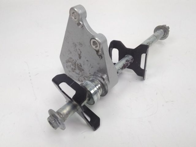 Axe de roue arriere occasion KAWASAKI GPZ 500 S 2004