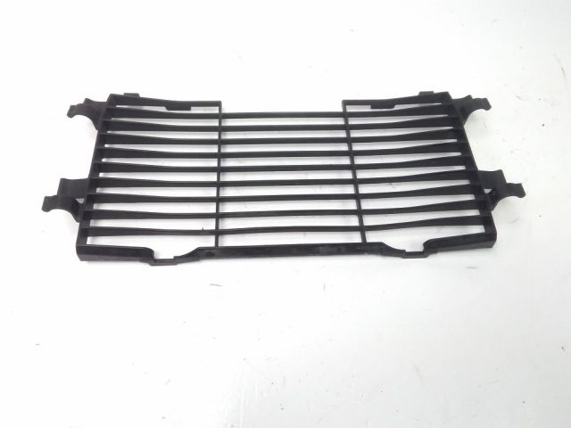 Grille de radiateur occasion HONDA VFR 750 F 1996