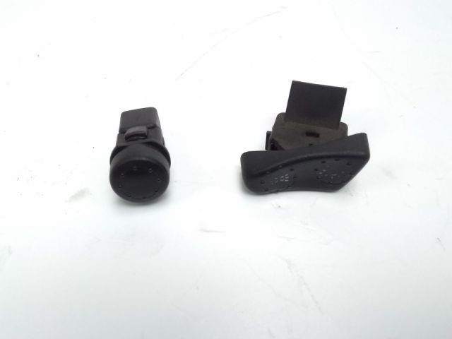 Commodo droit occasion VESPA ET4 2000