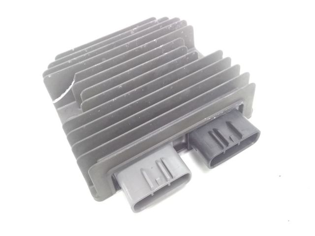 Regulateur de tension occasion CAN-AM SPYDER 2010